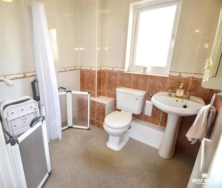 Additional image 20 of 3 bed detached bungalow for saleSkomer Drive, Milford Haven SA73