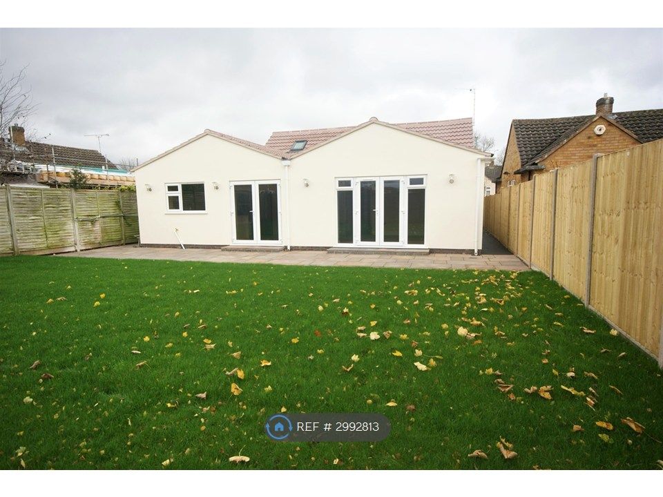 Property photo 2 of 20
