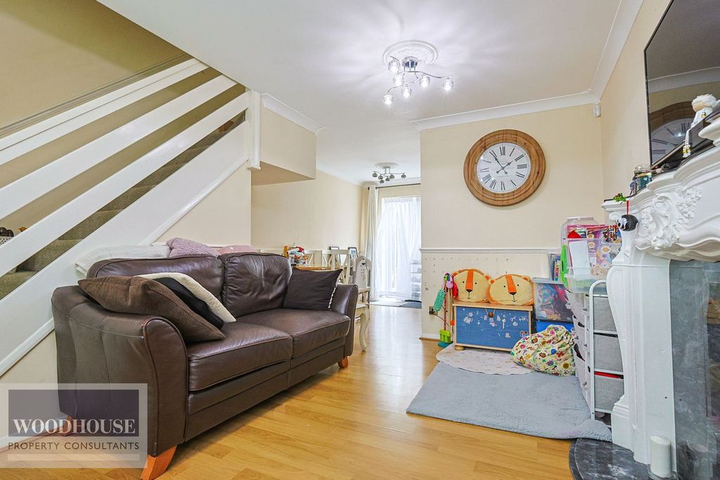 Property photo 3 of 14