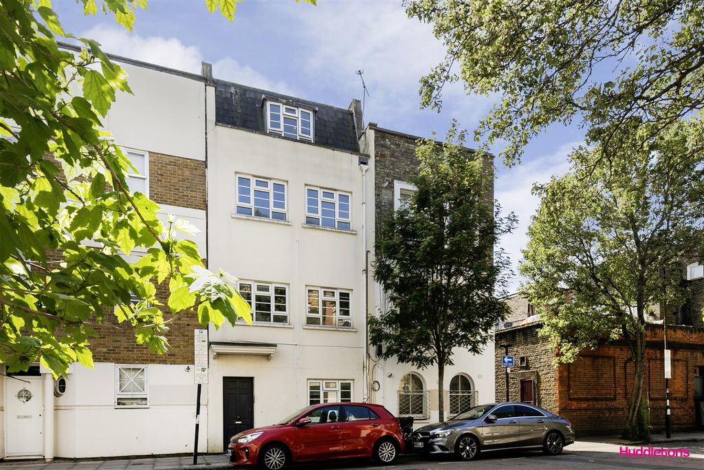 Property photo 1 of 18 4C Hercules Street -18.Jpg