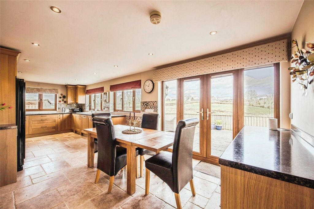 Additional image 6 of 4 bed detached house for saleClayford Road, Kilgetty, Pembrokeshire SA68
