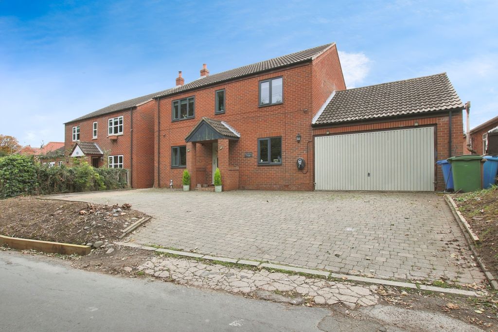 Property photo 1 of 22 4444982