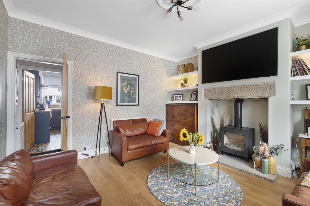 Property photo 3 of 20 Sitting Room