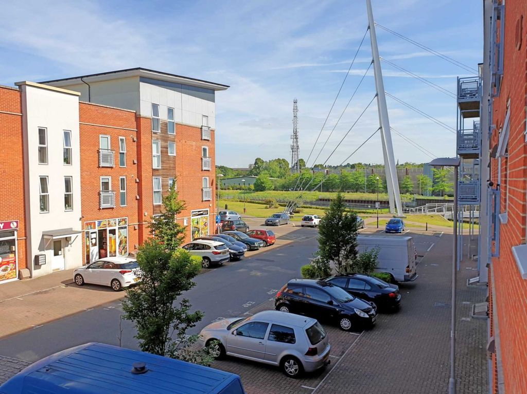 Property photo 1 of 13