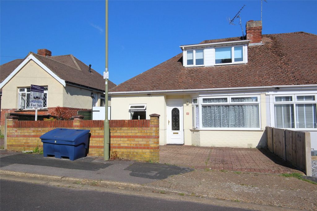 Property photo 1 of 16 Picture No. 17