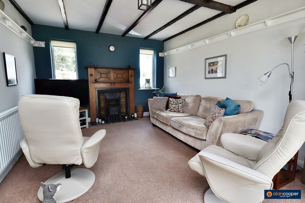 Property photo 3 of 34 3982554