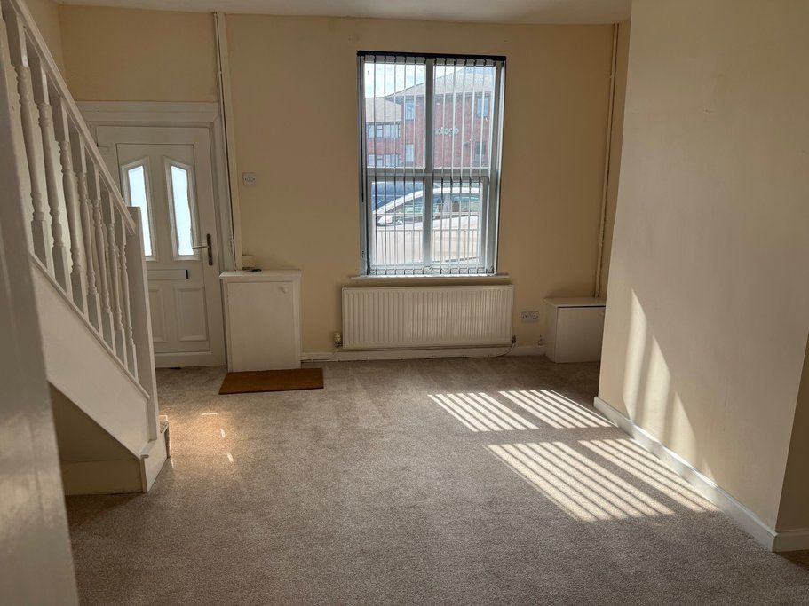 Property photo 3 of 11