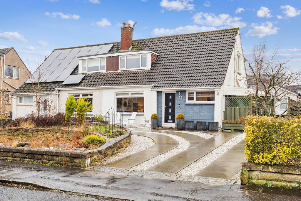 Property photo 1 of 30