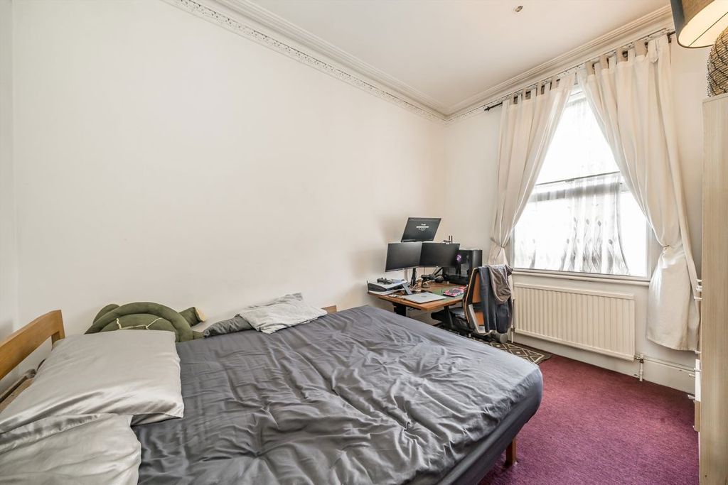 Property photo 3 of 3