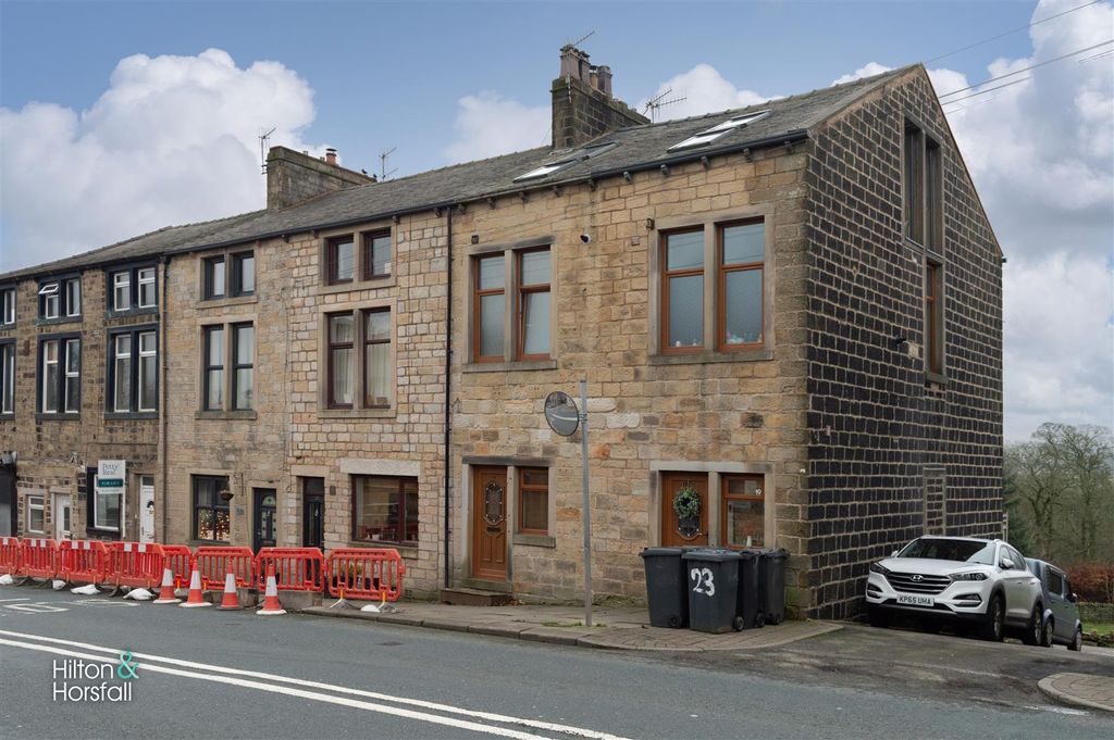 Property photo 1 of 16 Keighley Road