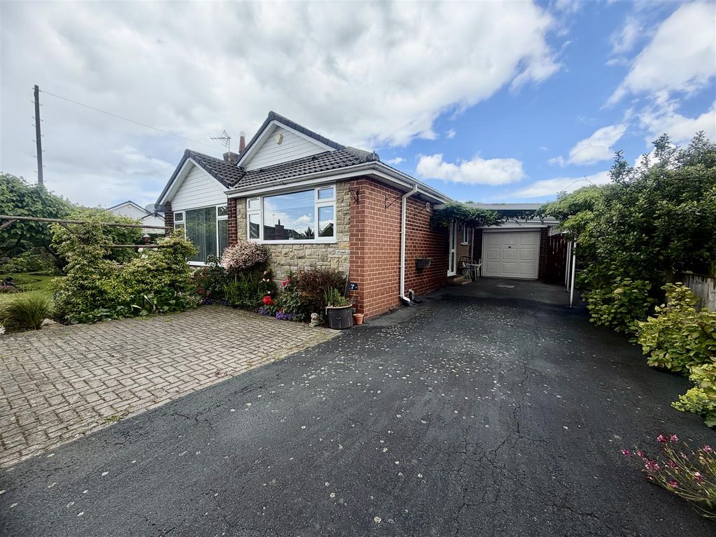 Property photo 1 of 30