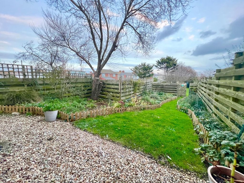 Property photo 2 of 14 Img_1392.Jpg