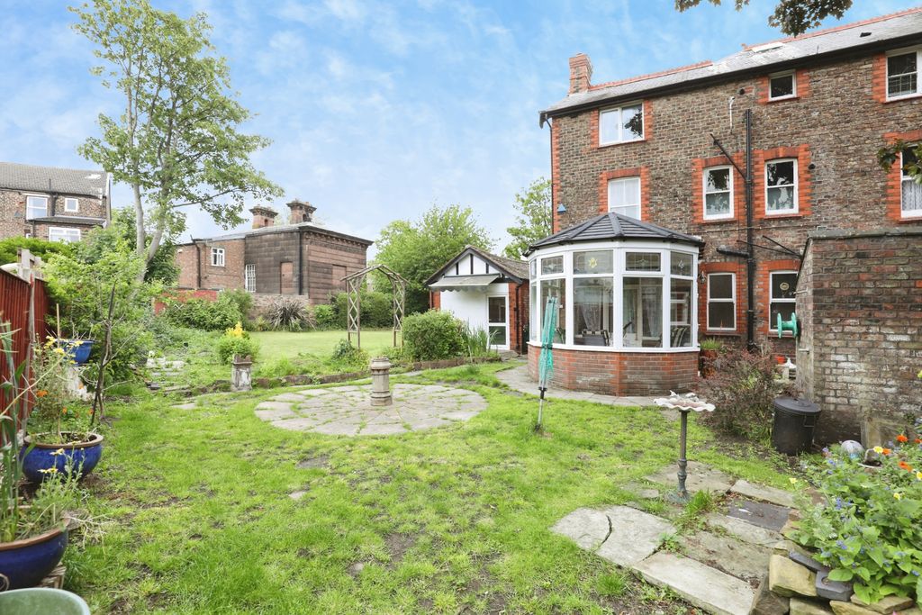 Additional image 19 of 6 bed semi-detached house for saleKnowsley Road, Liverpool L19