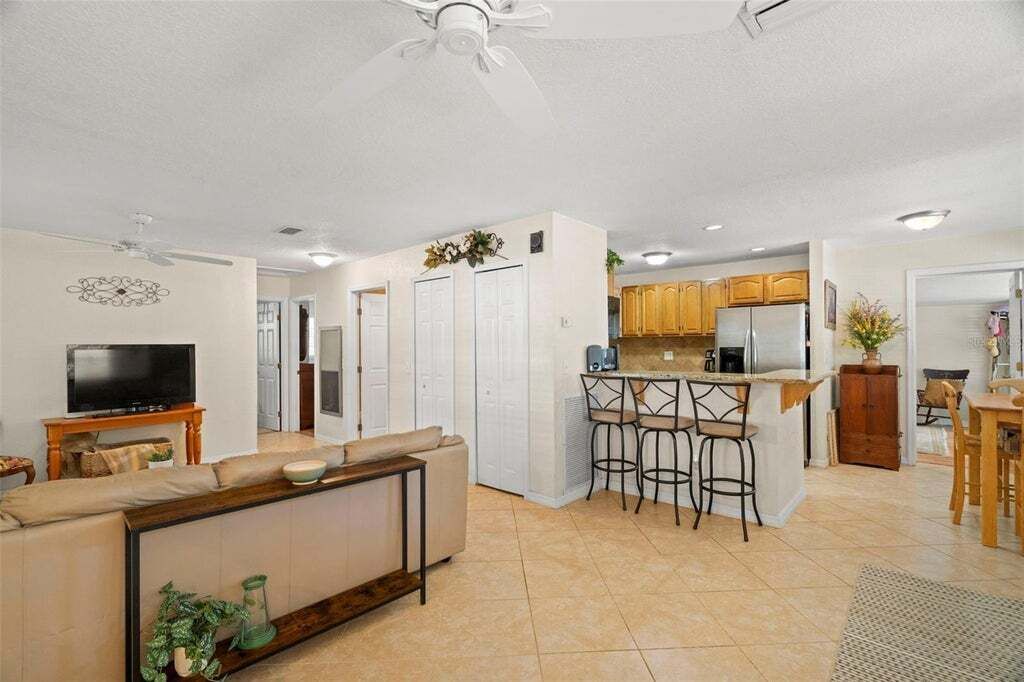 Property photo 2 of 20 <Alttext/>