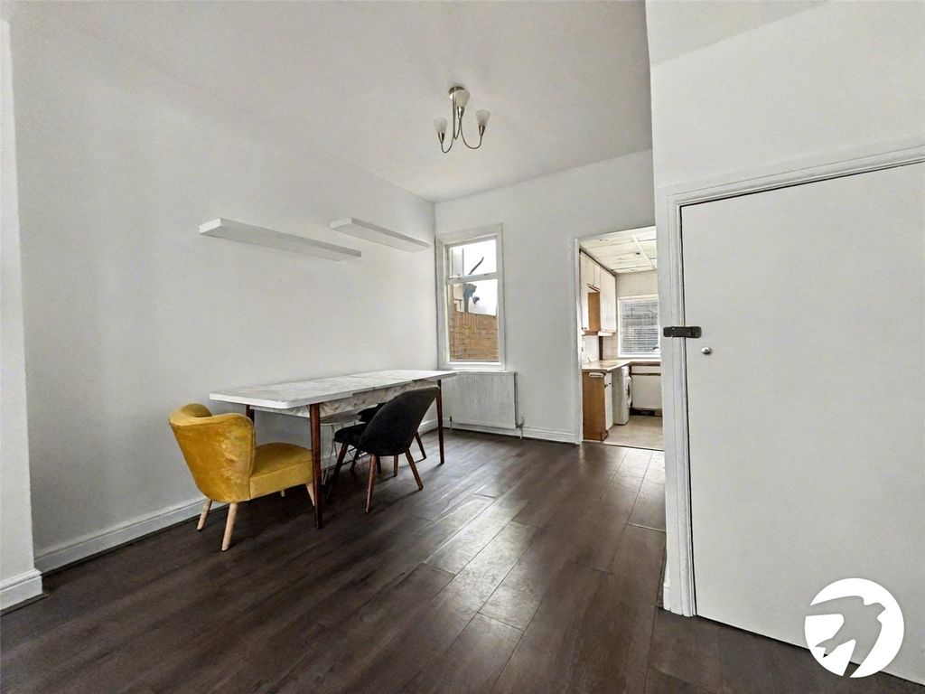 Property photo 3 of 8 Picture No. 03