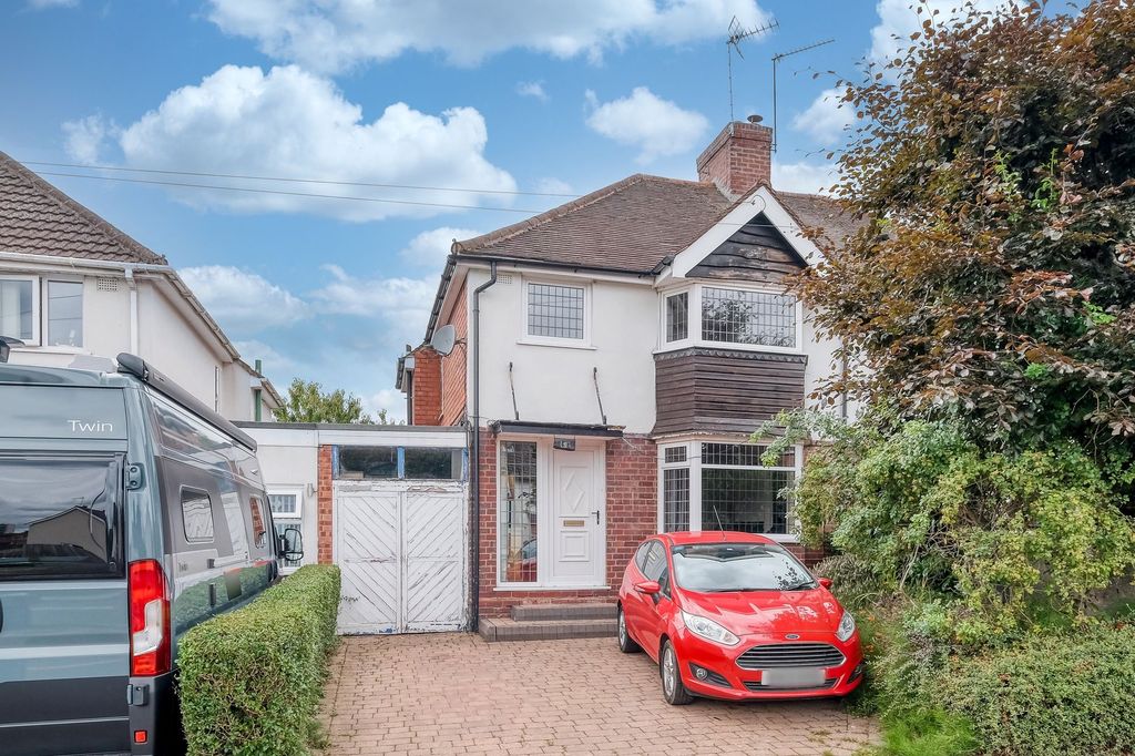 Property photo 1 of 11