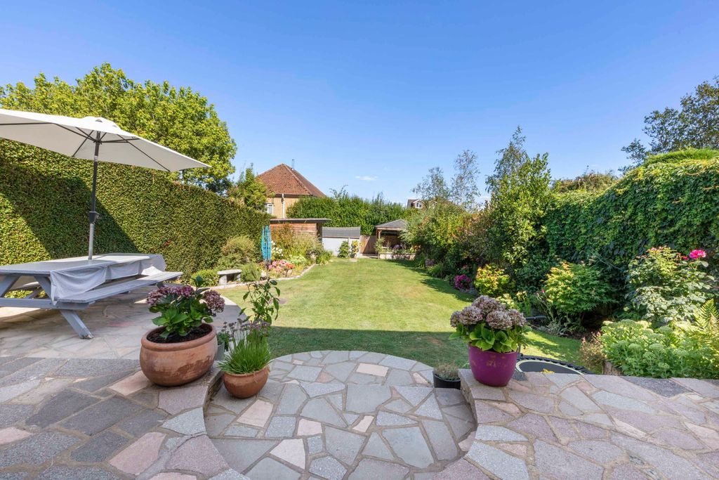 Property photo 2 of 15