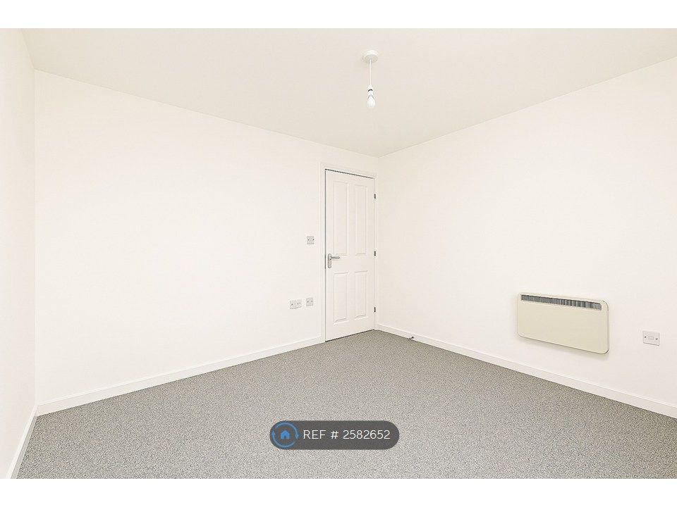 Property photo 2 of 3