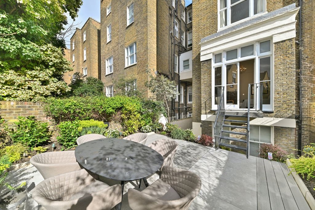 Property photo 1 of 20 Garden