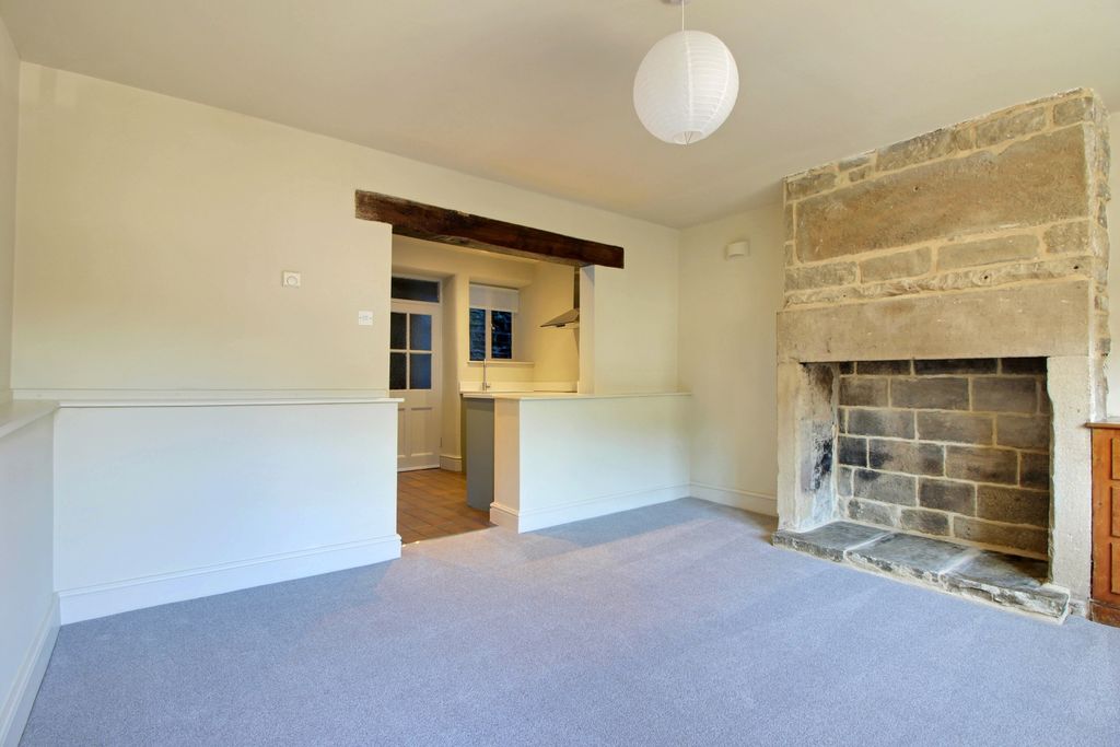 Property photo 3 of 13 Living Room