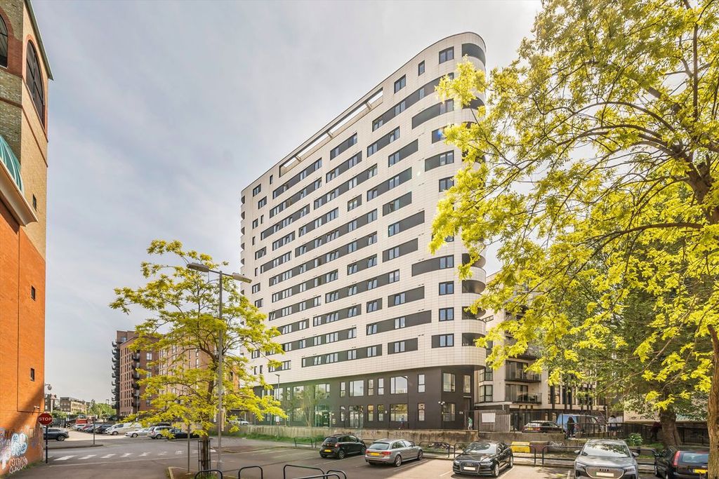 Property photo 3 of 9