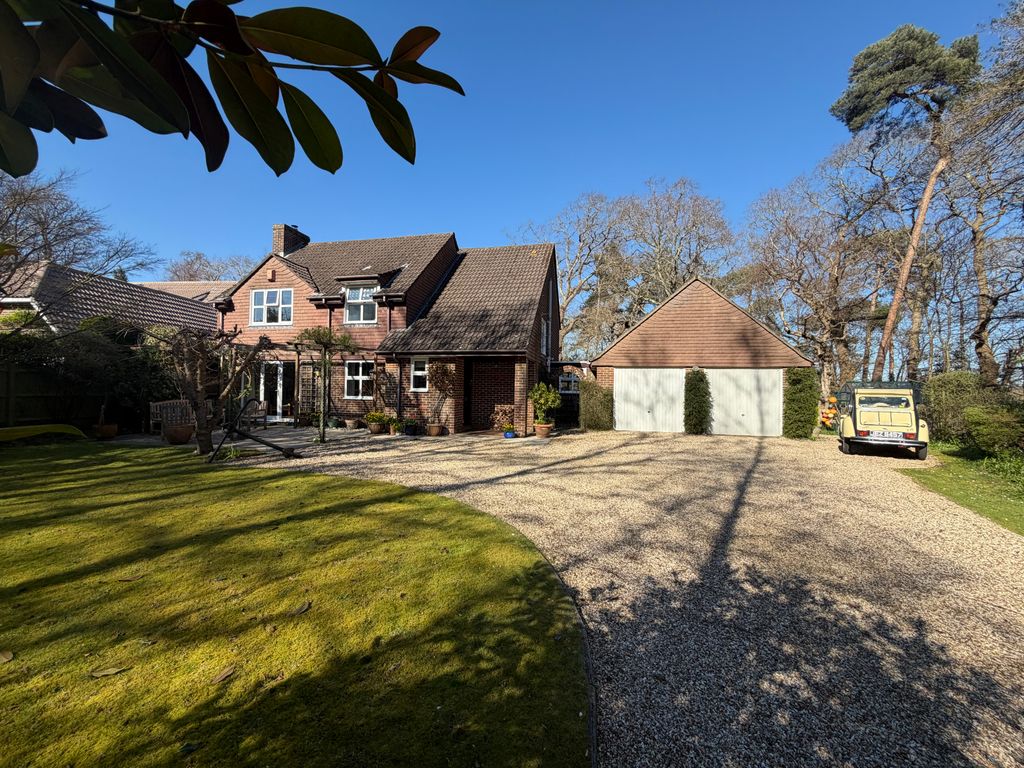 Property photo 1 of 14 Img_1576