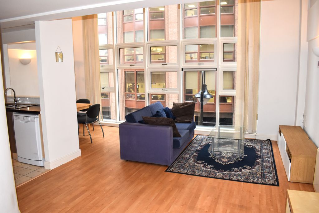 Property photo 1 of 15 Dsc_0402