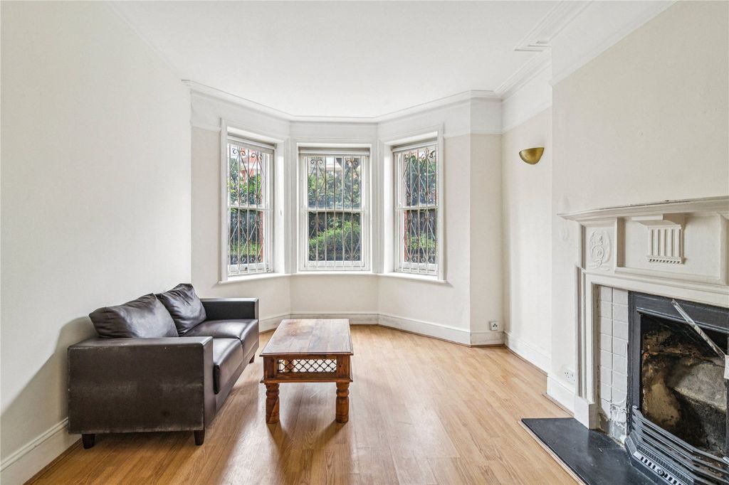 Property photo 3 of 16 Reception Room