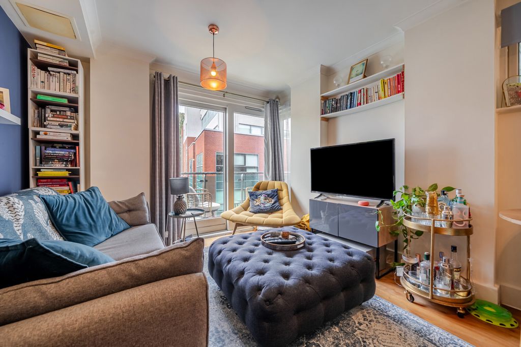 Property photo 1 of 20 1510563-2-6A9Eabe...