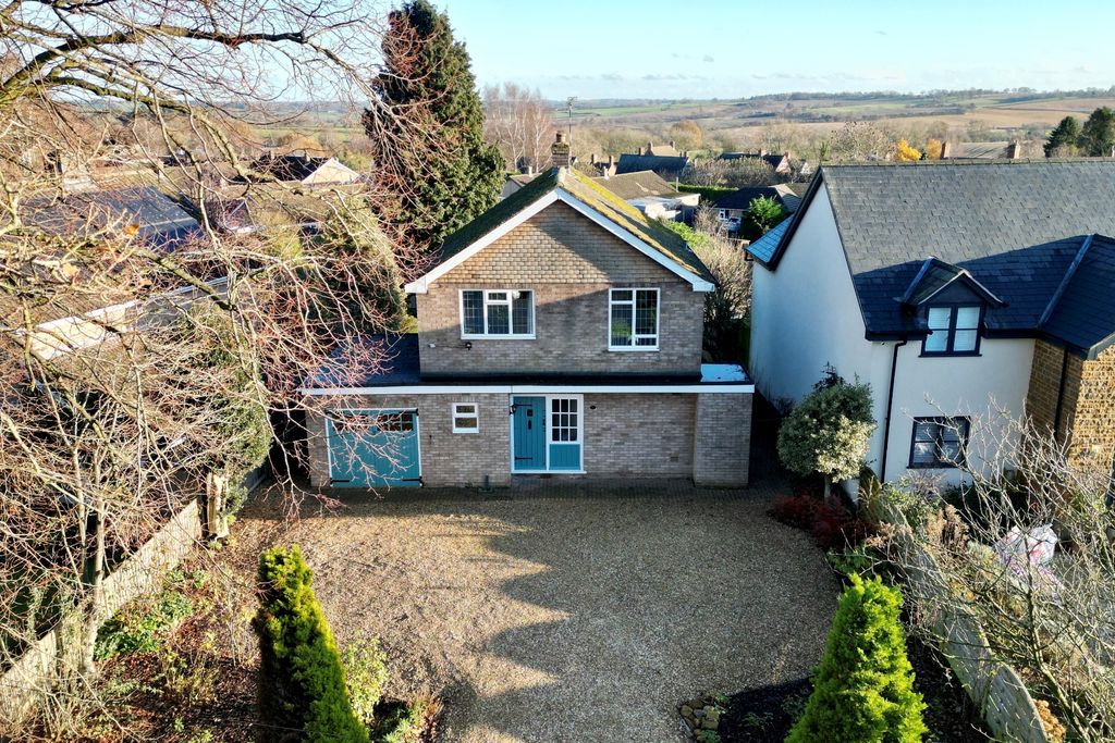 Property photo 1 of 22 Photo 21