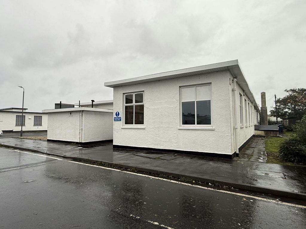 Property photo 2 of 15 Image 2