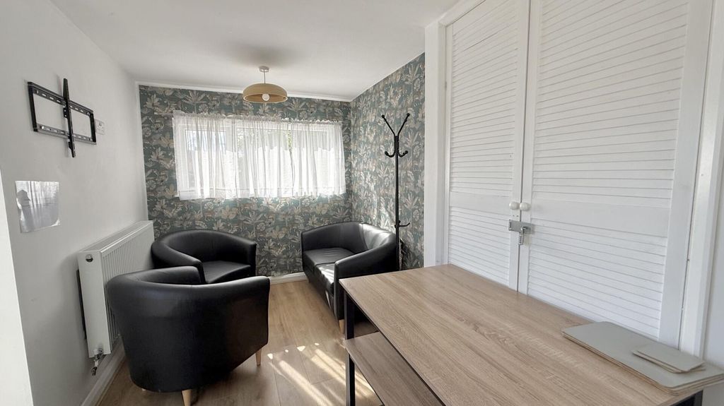 Property photo 2 of 13 Reception Room