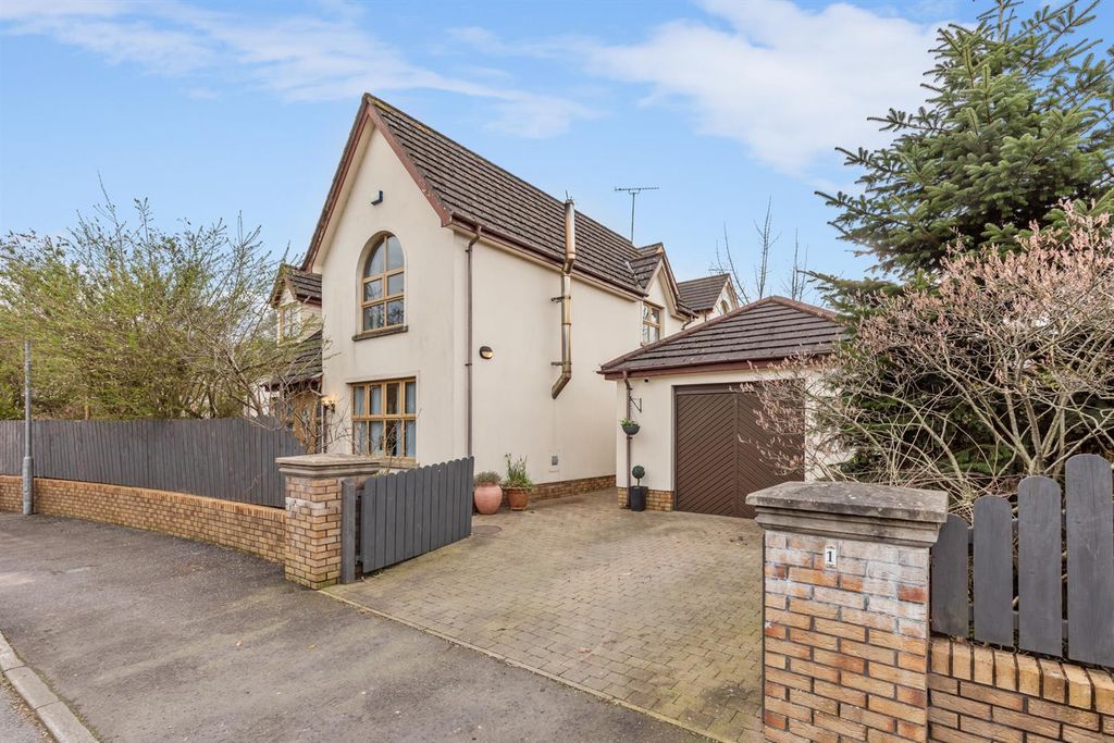 Property photo 1 of 43 1 Woodrow Gardens 35.Jpg