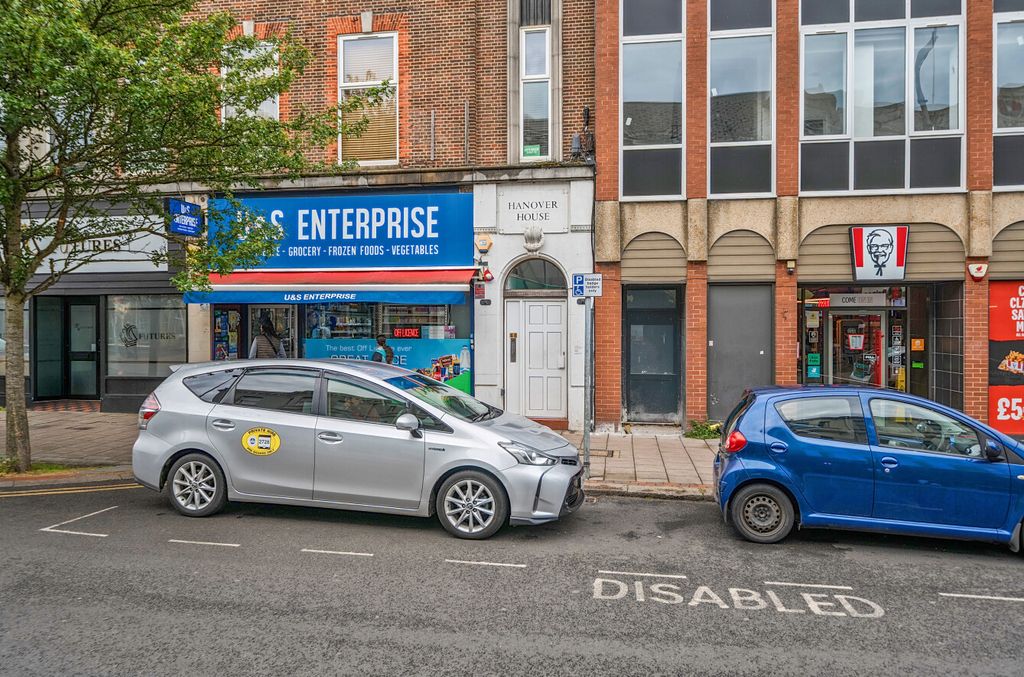 Property photo 2 of 2 1464942-5-6A0B366...