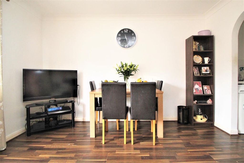 Property photo 3 of 13 Img_4057.Jpg