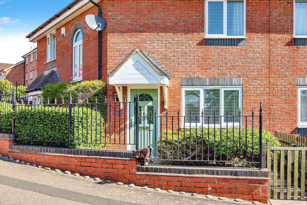 Property photo 2 of 18