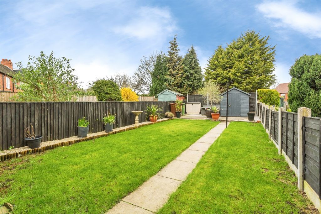 Property photo 2 of 18