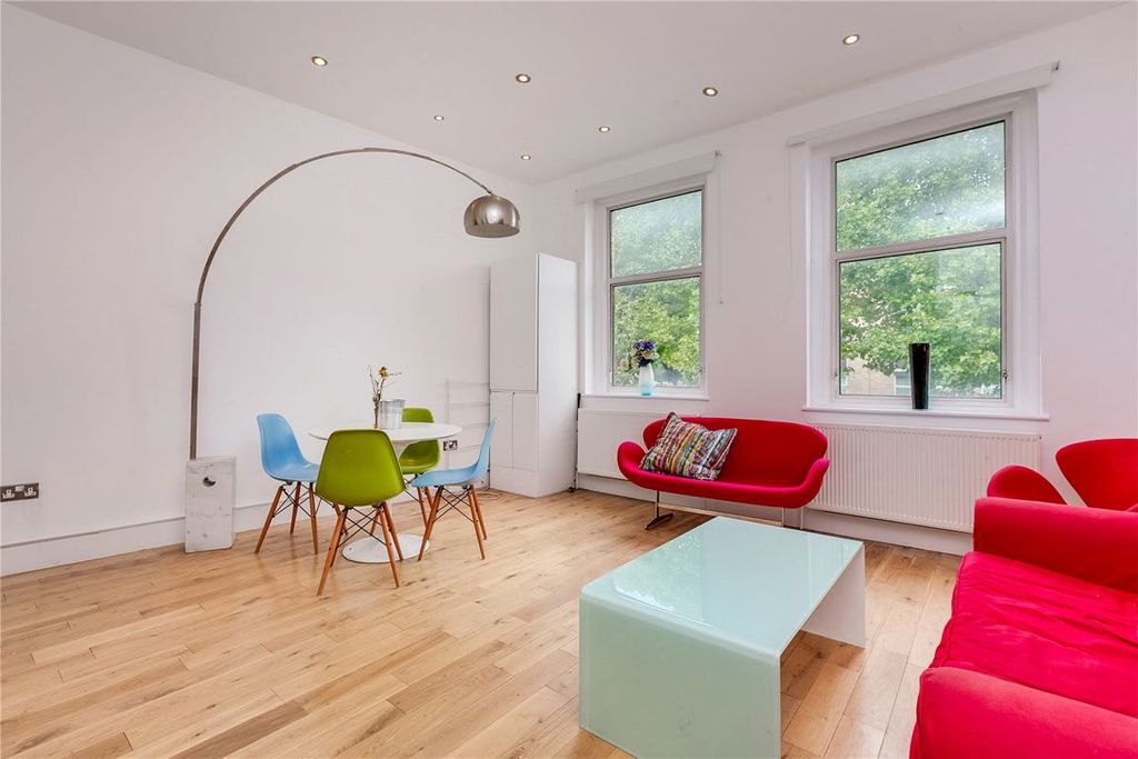 Property photo 1 of 5