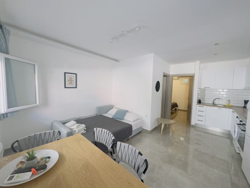 Property photo 1 of 5 Apartment, 38 Sq, For Sale