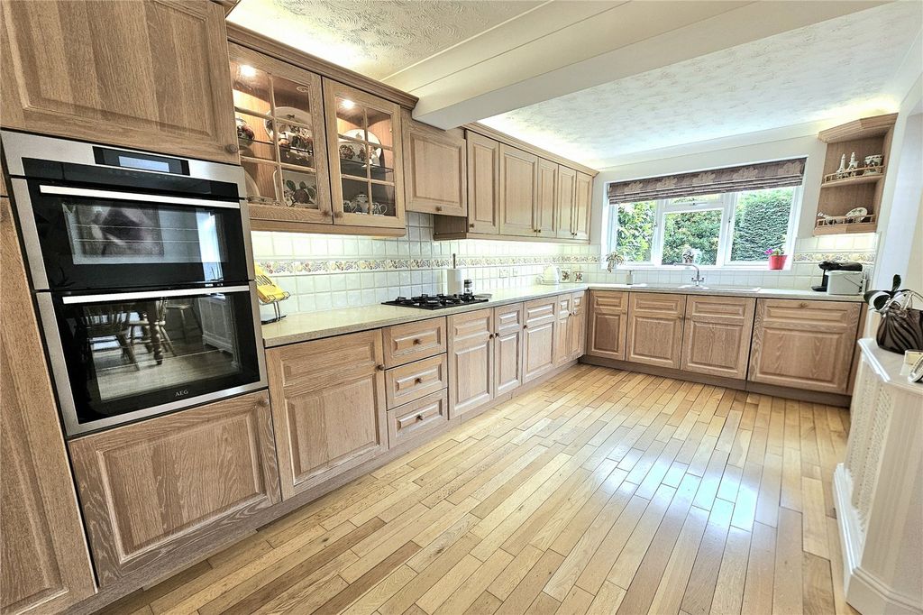 Property photo 3 of 16 Picture No. 04