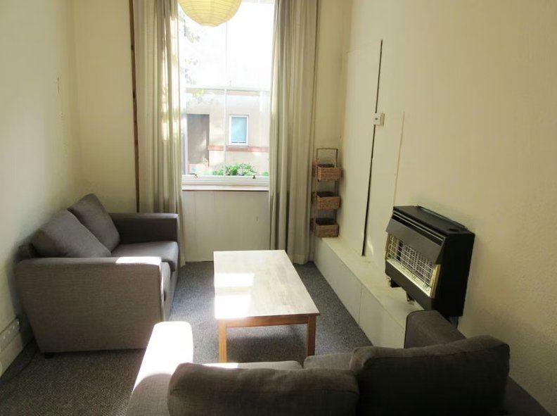 Property photo 2 of 10 Photo 2