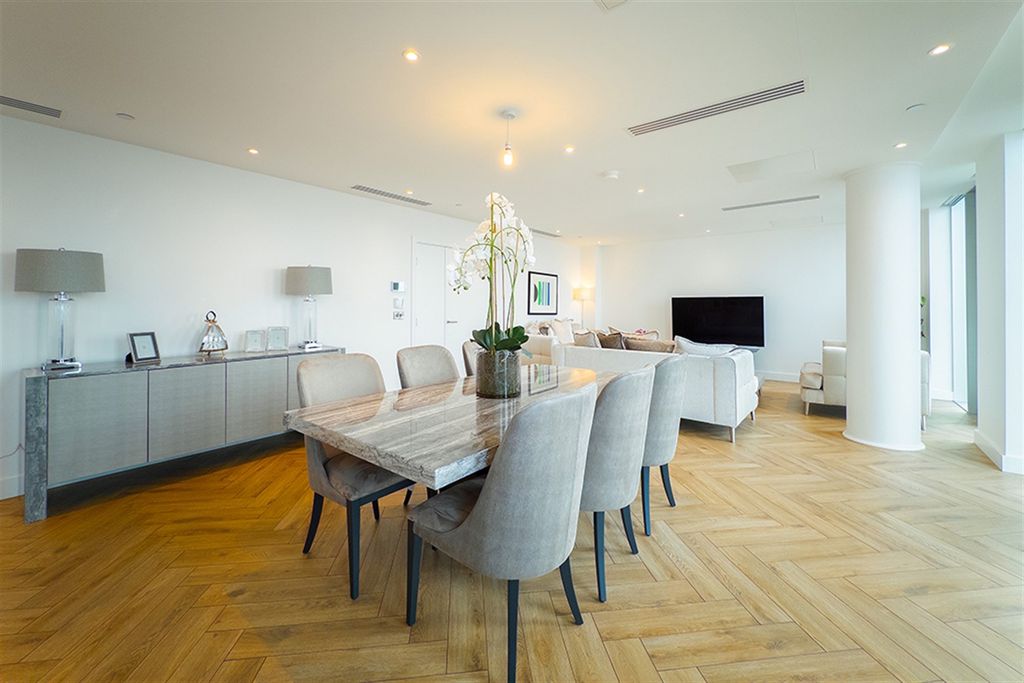 Additional image 9 of 3 bed flat to rentElizabeth Tower M15