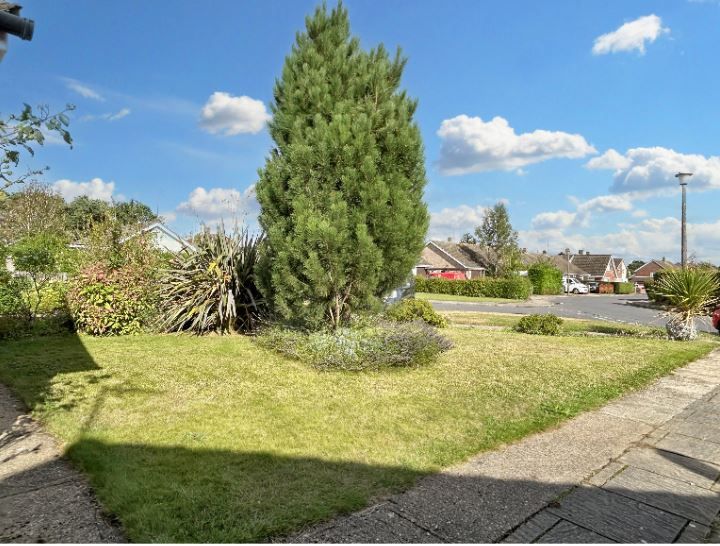 Property photo 2 of 14
