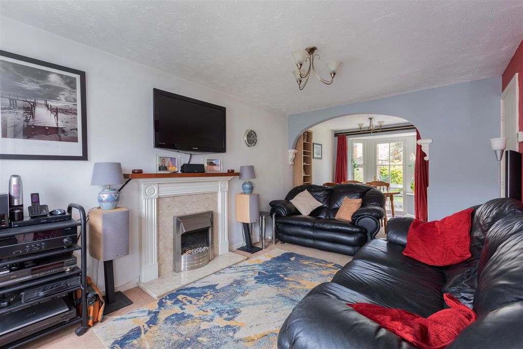 Property photo 3 of 17 8 Nine Acres-11.Jpg
