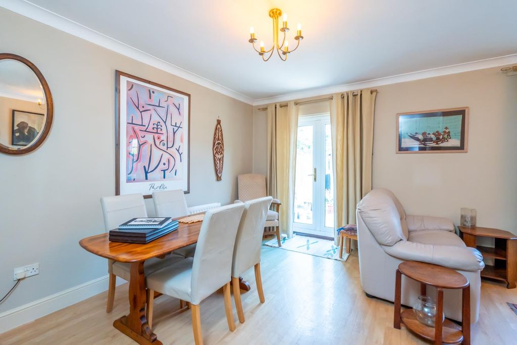 Property photo 3 of 19 Dining Area.Jpg