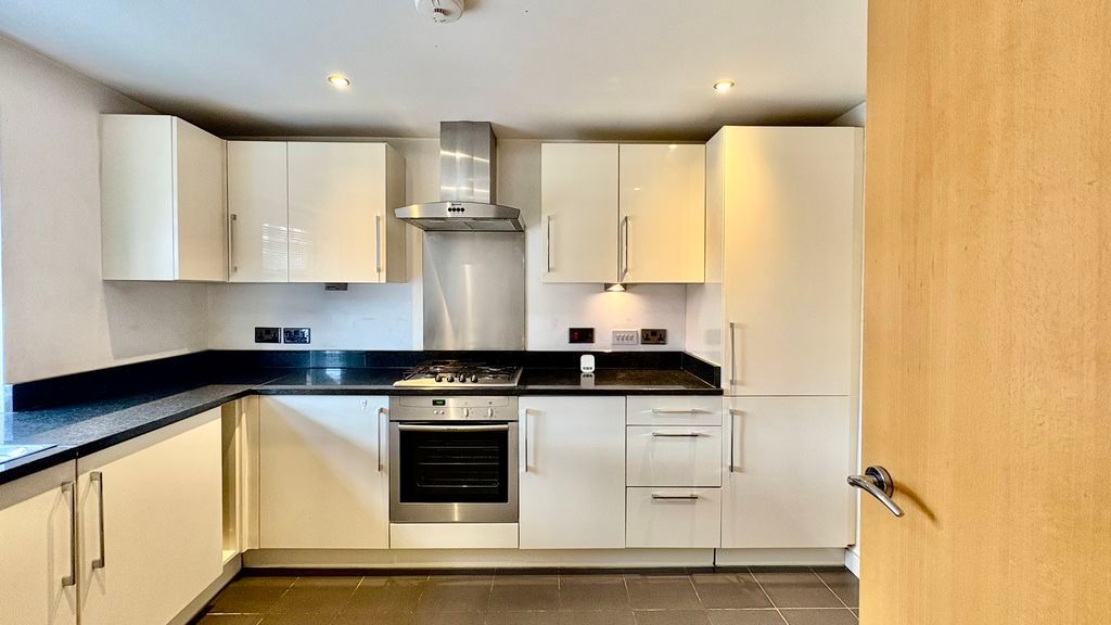 Additional image 5 of 1 bed flat for saleThe Cloisters, Lincoln LN2