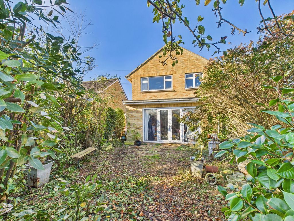 Property photo 2 of 5