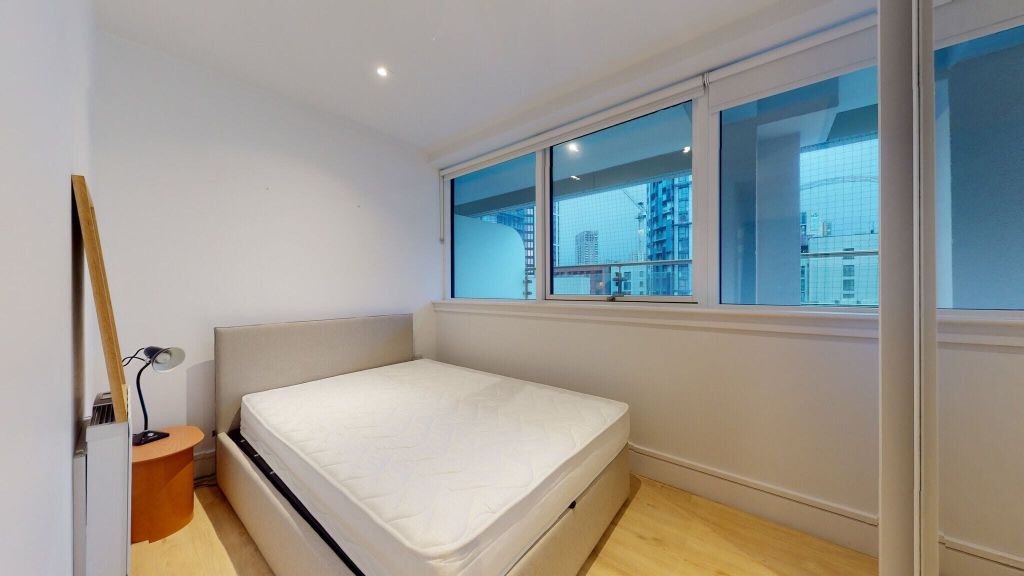 Property photo 3 of 14 Bedroom