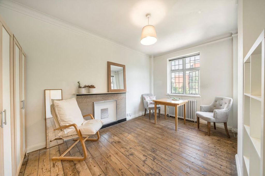 Property photo 1 of 5