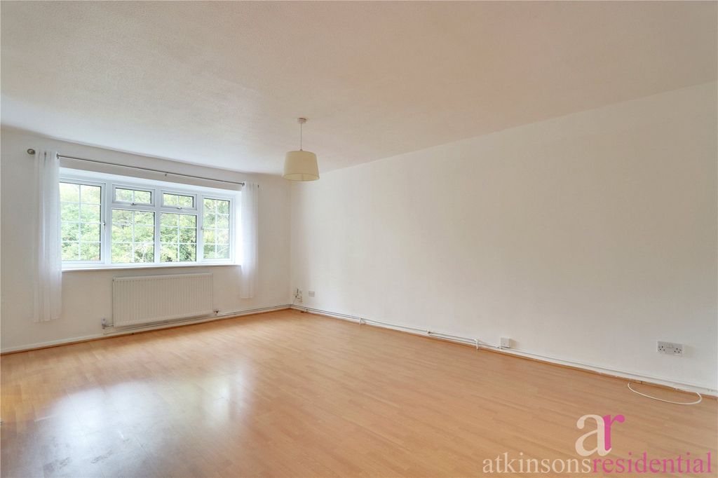 Property photo 2 of 12 Picture No. 05